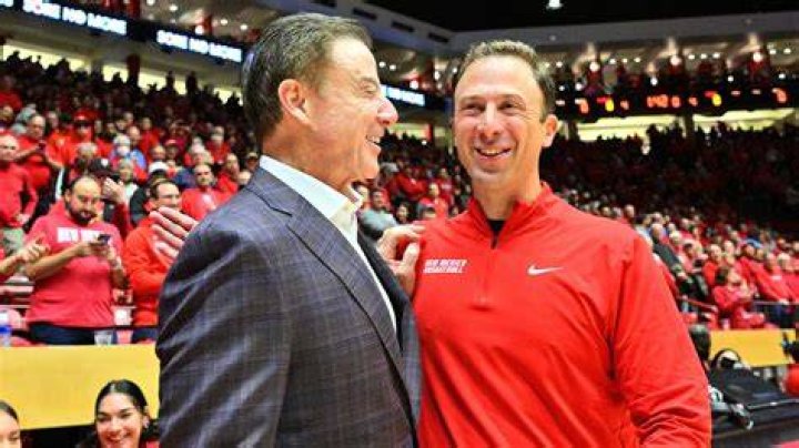 Richard Pitino, New Mexico beat Rick Pitino and Iona 8274 College