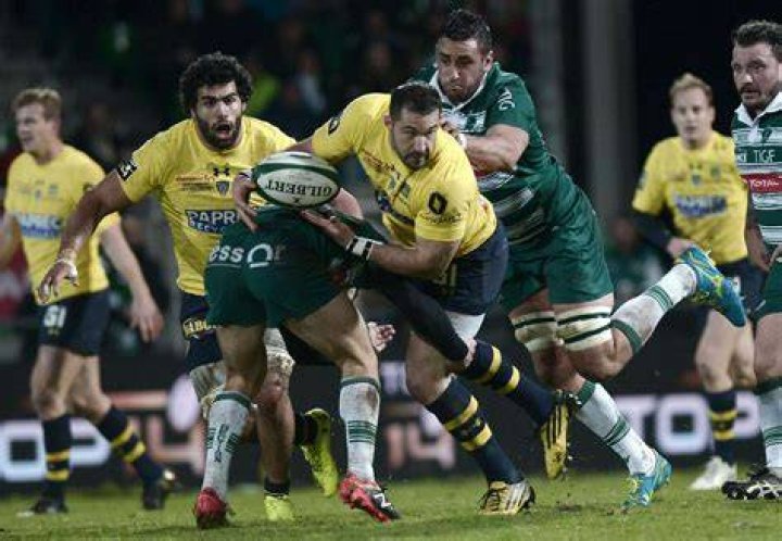 Rugby Top14 Pau s'impose sur le fil face &agrave; Clermont (2221)