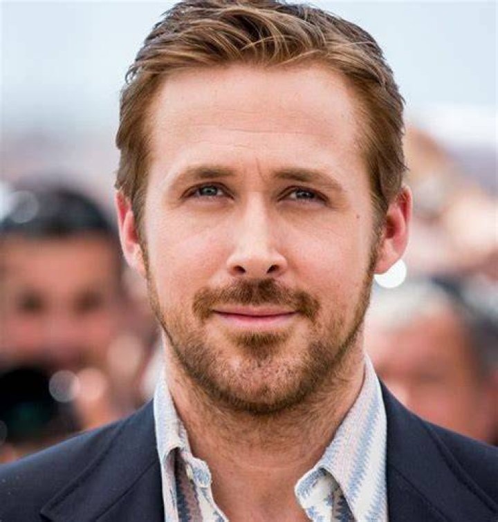 Ryan Gosling Biography, Networth, films, Wife ustrendhub