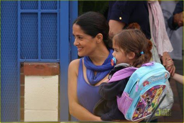 Salma Hayek Picking Up Valentina from PreSchool! Photo 2481676