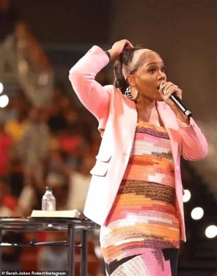 Sarah Jakes Wig Fell Off While Preaching TD Jakes Caused This To
