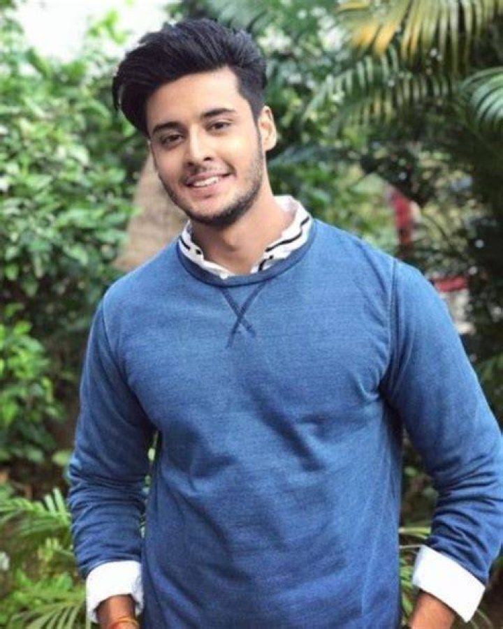 Shagun Pandey Wiki, Height, Age, Girlfriend, Wife, Family, Biography