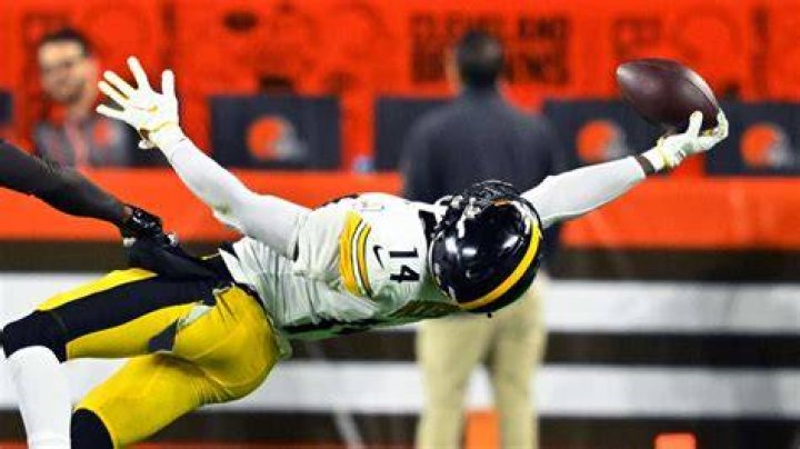 Steelers&rsquo; Pickens Reaches Back for OBJEsque Grab TrendRadars