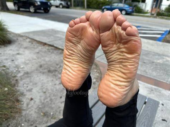 Super Wrinkled Soles A29 by maskof on DeviantArt