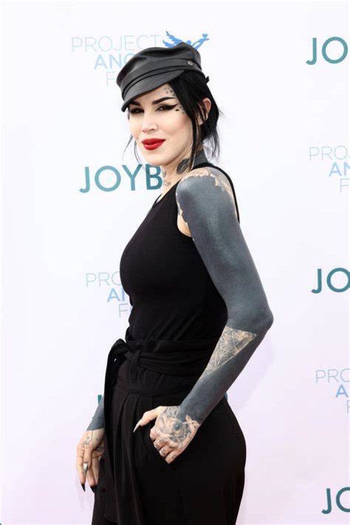 Tattoo Kat Von D, Girl Tattoos, Tattoos For Women, Tattooed Women