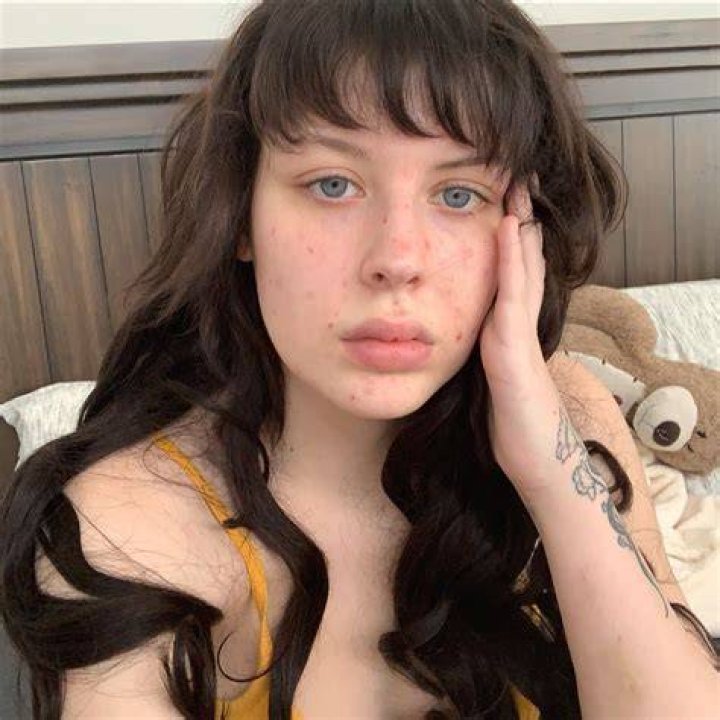 Taylor Nicole Dean Track Marks