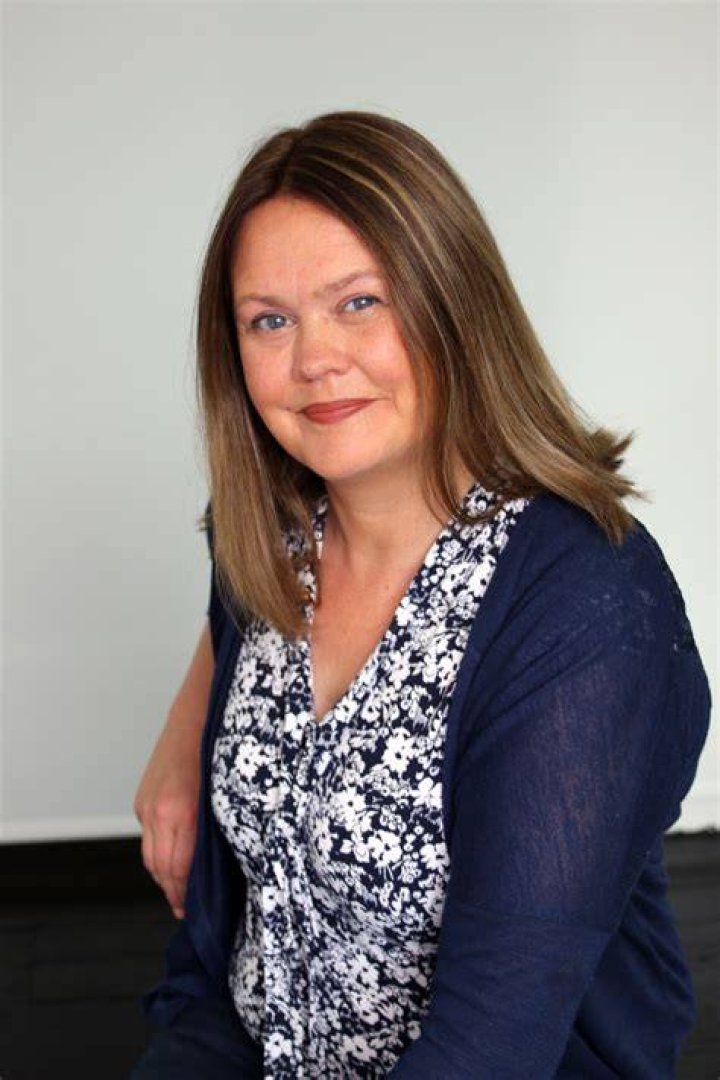 The Agency Women Chloe MacKenzie