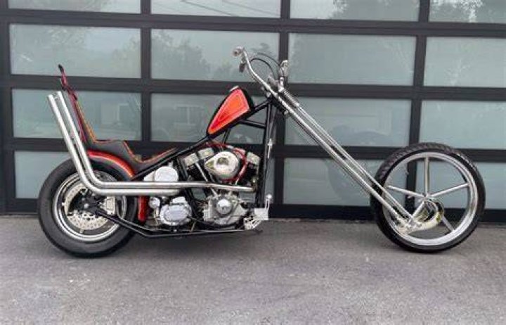 The Legendary Sugar Bear Springer Front End on a &lsquo;76 Shovelhead Chopper