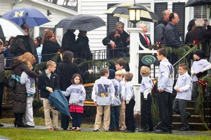 Two Funerals for Two 6YearOld Boys in Newtown The New York Times