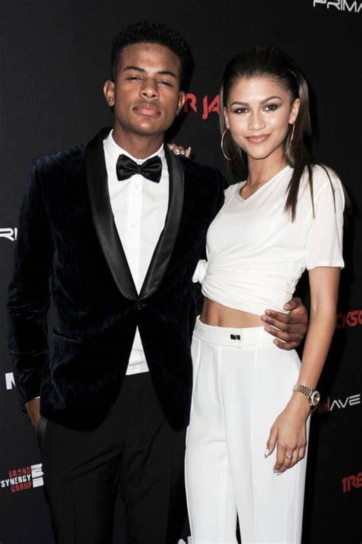Uncover The Secrets: Zendaya's Dating History Revealed