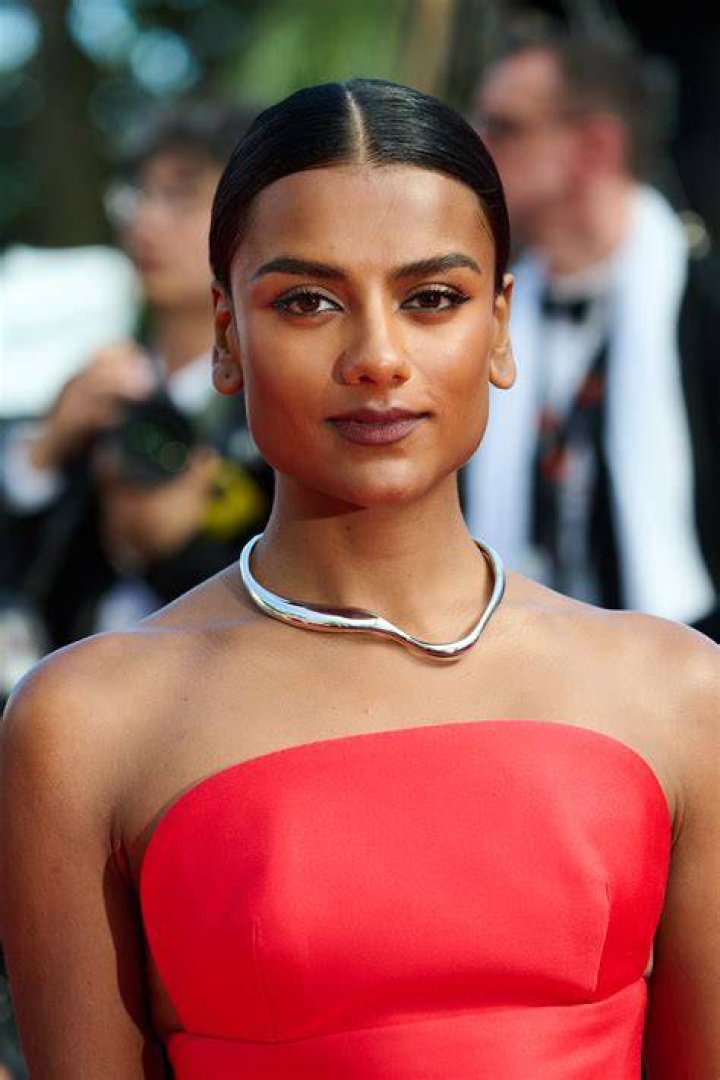 Unveiling Simone Ashley's Tamil Language Connection: Discoveries And Insights