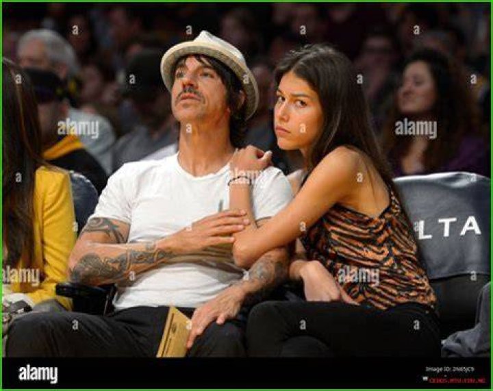 Unveiling The Mystery: Anthony Kiedis' New Girlfriend