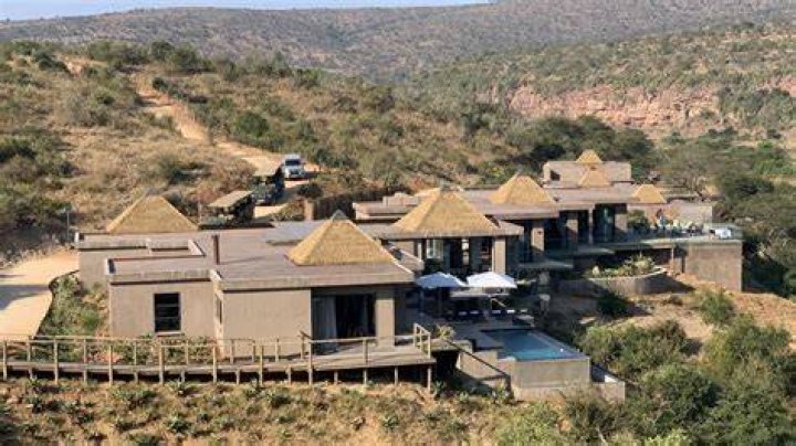 Upmarket lodge opens in Umfolozi Big Five Game Reserve, KZN Southern