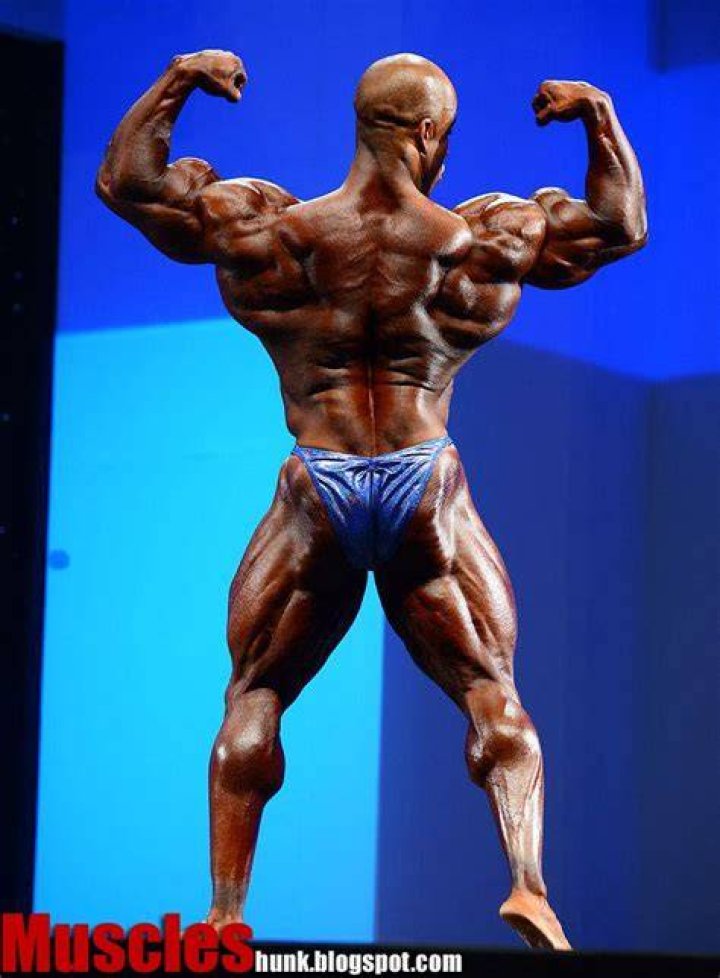 Victor Martinez Arnold Classic Europe 2013 Bodybuilding and Fitness