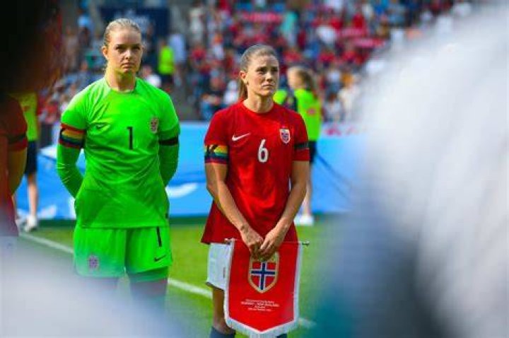 Viktig balansegang for landslagskaptein Maren Mjelde