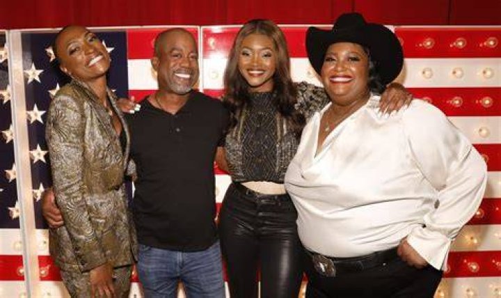 WATCH Chapel Hart and Darius Rucker Give Fans 'Something To Talk About