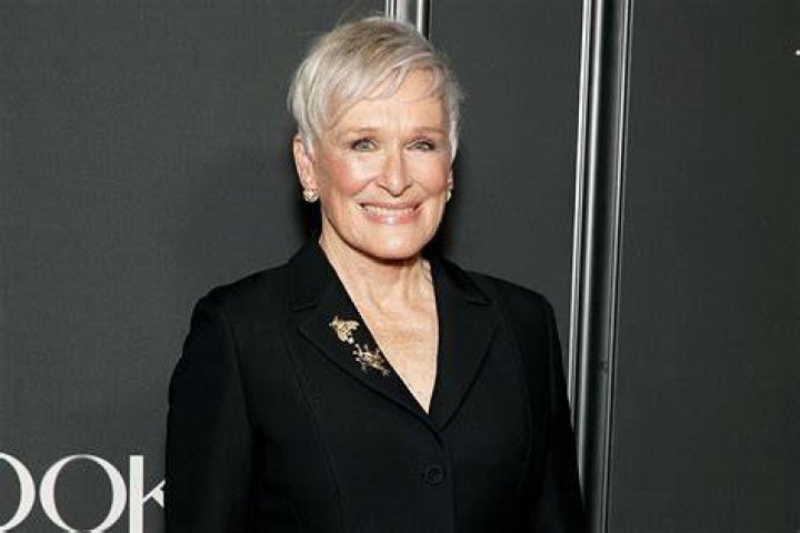 What is Glenn Close doing now? Spouse, Net Worth, Daughter