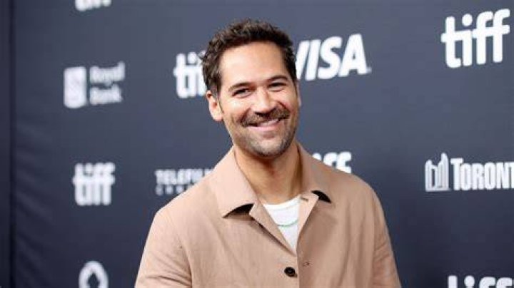 Who is Manuel GarciaRulfo's wife, Lee Min Jung? Everything you need to