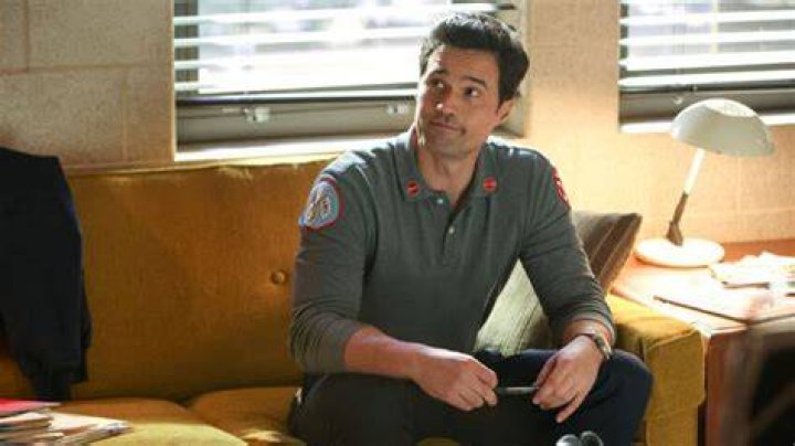 Why did Pelham leave Chicago Fire?
