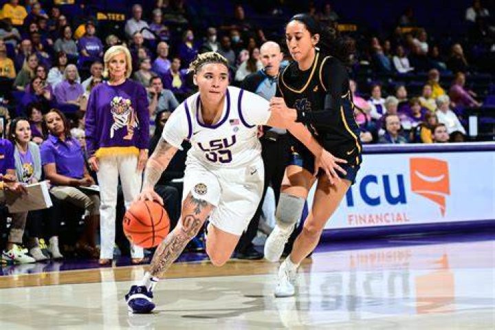 Women&rsquo;s Basketball Poole to enter transfer portal