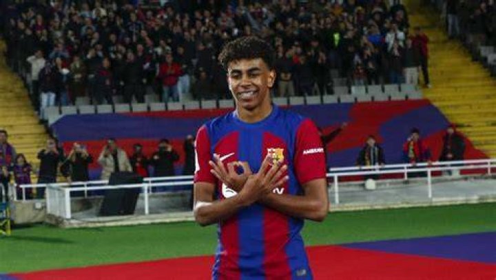 Yamine Lamal Takes Over Barcelona Breaking Down His Top Performances