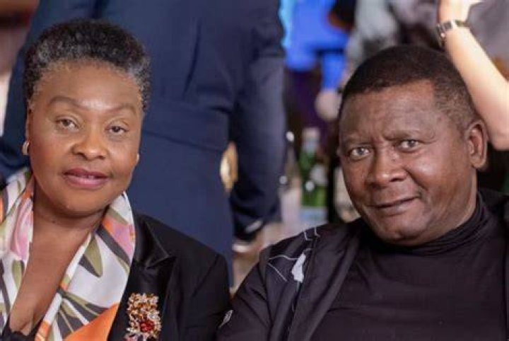 Yvonne Chaka Chaka shares her money lessons with Sumitra Nydoo KAYA 959